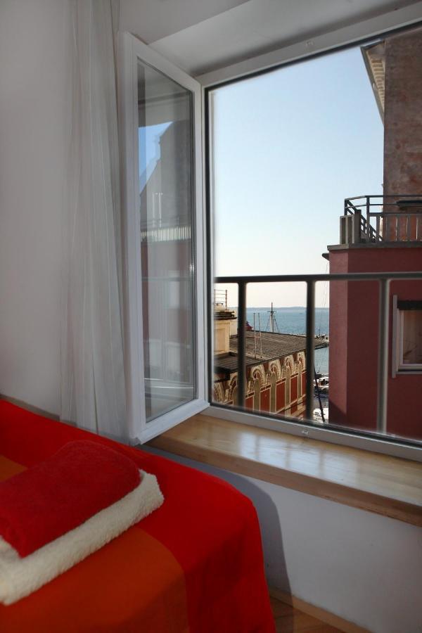 Spacious Piran Central Apartment For 5 Pax Bg Exteriér fotografie