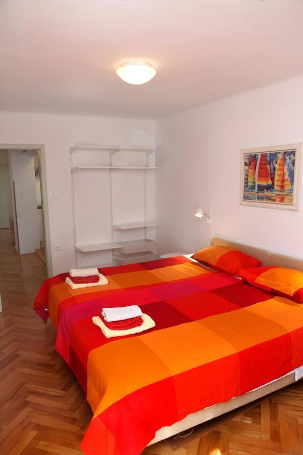 Spacious Piran Central Apartment For 5 Pax Bg Exteriér fotografie