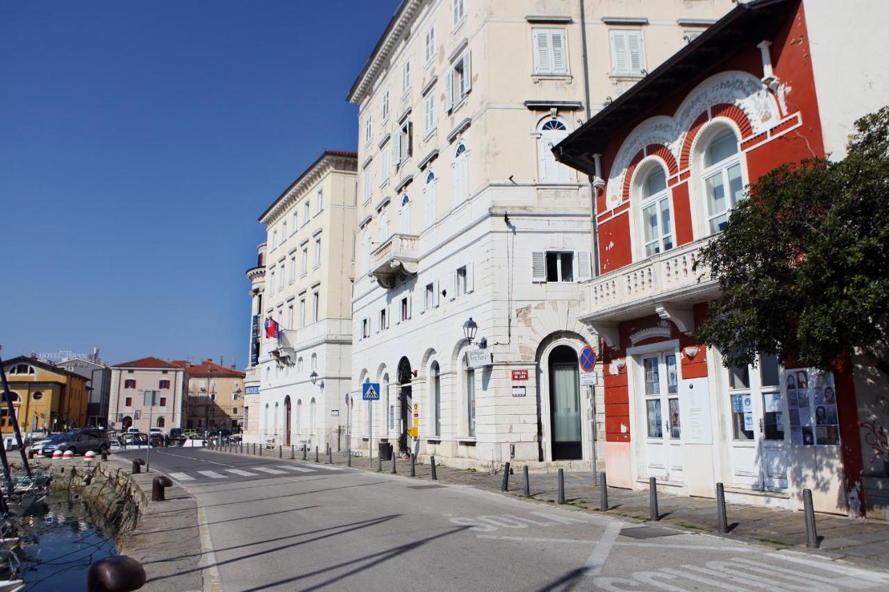 Spacious Piran Central Apartment For 5 Pax Bg Exteriér fotografie